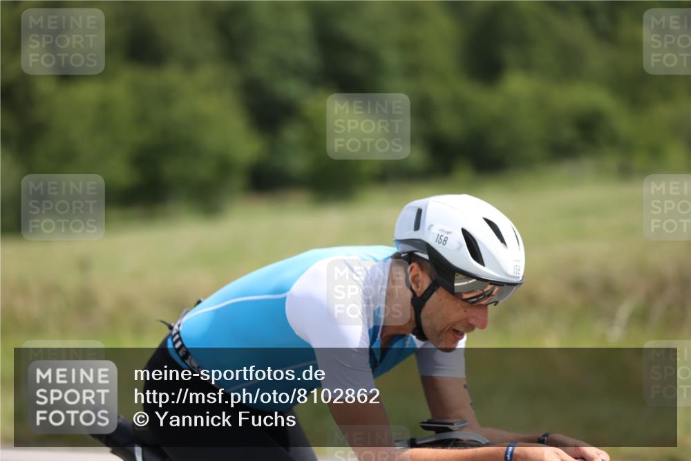 22.06.2025 - Viking Triathlon Yannick Fuchs http://msf.ph/oto/8102862 22.06.2025 12:05:42 Radfahren 47, 102, 145, 158, 176, 368, 425, 485, 543, 637, 652 meine-sportfotos.de