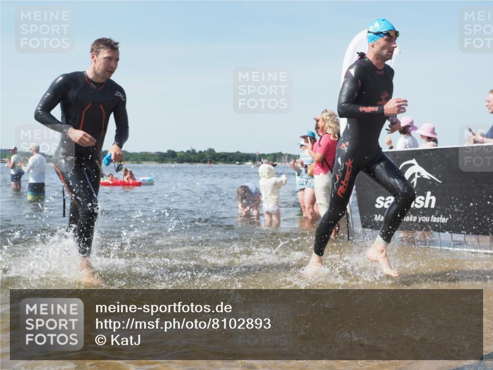 22.06.2025 - Viking Triathlon KatJ http://msf.ph/oto/8102893 22.06.2025 10:34:27 Schwimmen 294, 306, 341, 366, 430, 486, 520, 527, 546 meine-sportfotos.de