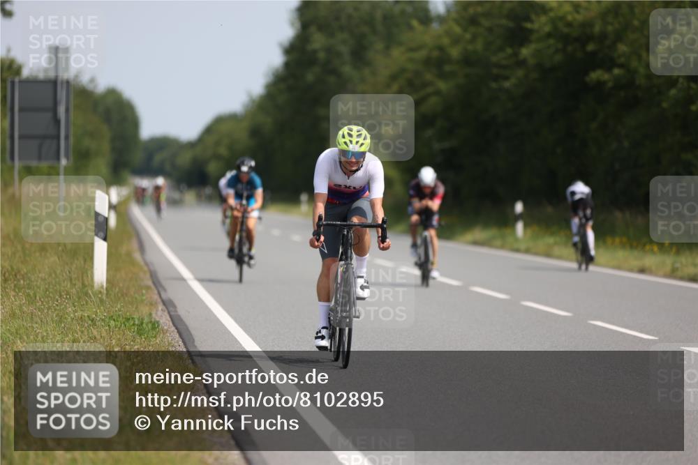 22.06.2025 - Viking Triathlon Yannick Fuchs http://msf.ph/oto/8102895 22.06.2025 11:26:47 Radfahren 59, 163, 176, 357, 386, 415, 485 meine-sportfotos.de