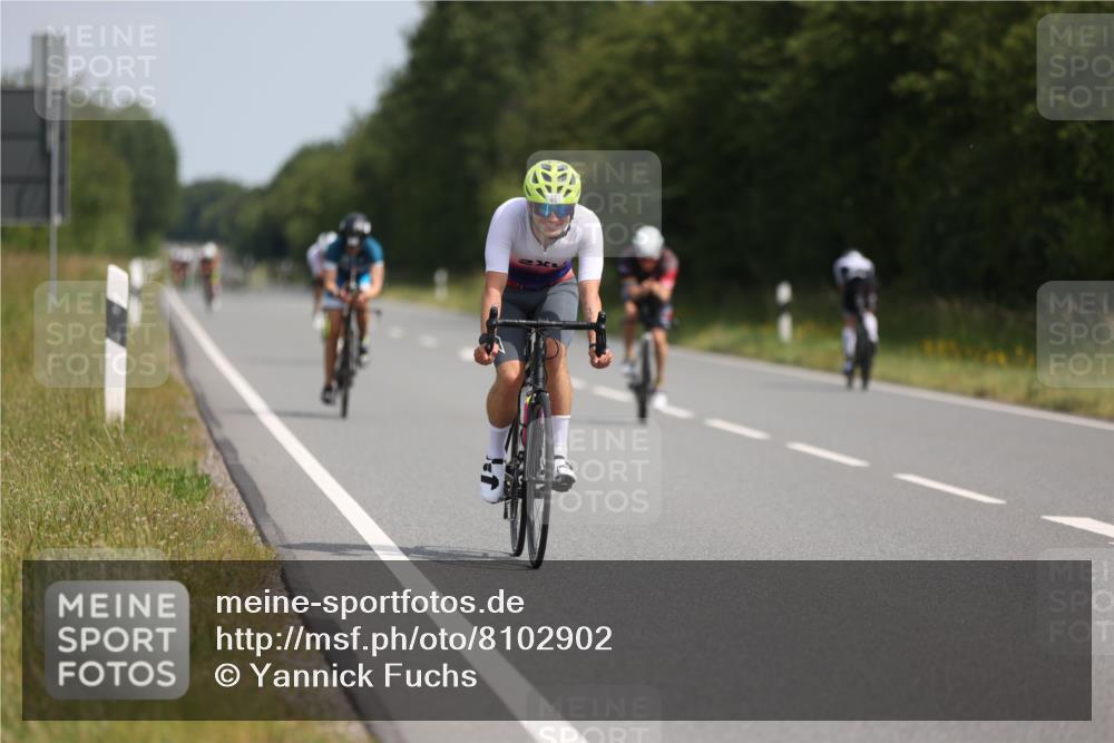 22.06.2025 - Viking Triathlon Yannick Fuchs http://msf.ph/oto/8102902 22.06.2025 11:26:47 Radfahren 59, 163, 176, 357, 386, 415, 485 meine-sportfotos.de