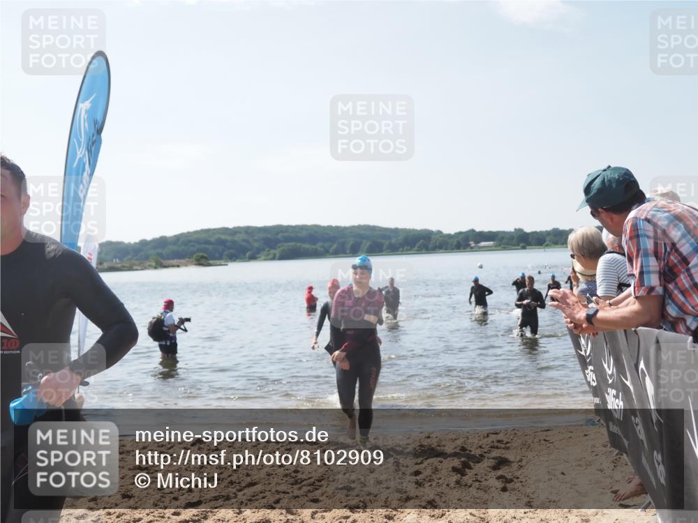 22.06.2025 - Viking Triathlon MichiJ http://msf.ph/oto/8102909 22.06.2025 10:46:15 Schwimmen 121, 144, 213, 225, 406, 525, 647 meine-sportfotos.de