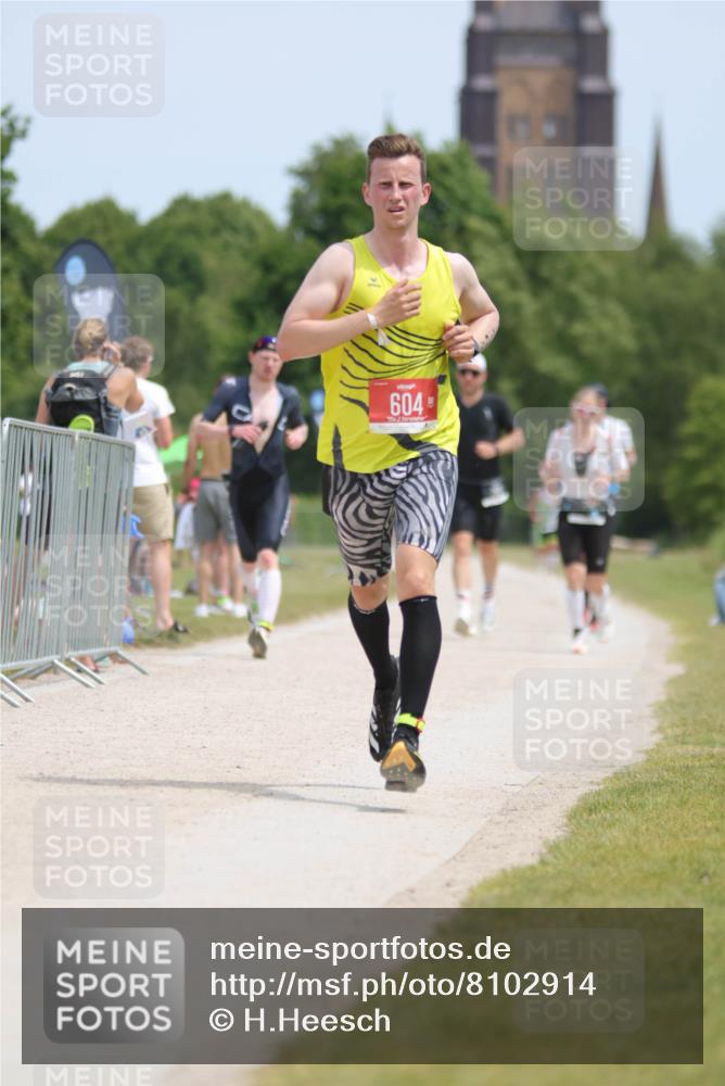 22.06.2025 - Viking Triathlon H.Heesch http://msf.ph/oto/8102914 22.06.2025 13:20:48 Laufen 526, 603, 604 meine-sportfotos.de