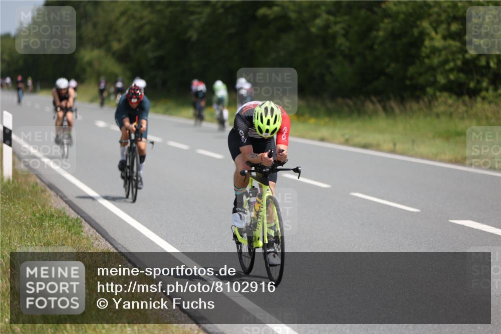 22.06.2025 - Viking Triathlon Yannick Fuchs http://msf.ph/oto/8102916 22.06.2025 12:05:52 Radfahren 20, 265, 387, 425, 543, 637 meine-sportfotos.de