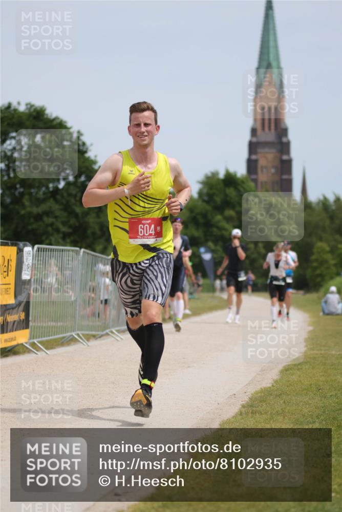 22.06.2025 - Viking Triathlon H.Heesch http://msf.ph/oto/8102935 22.06.2025 13:20:49 Laufen 526, 603, 604 meine-sportfotos.de