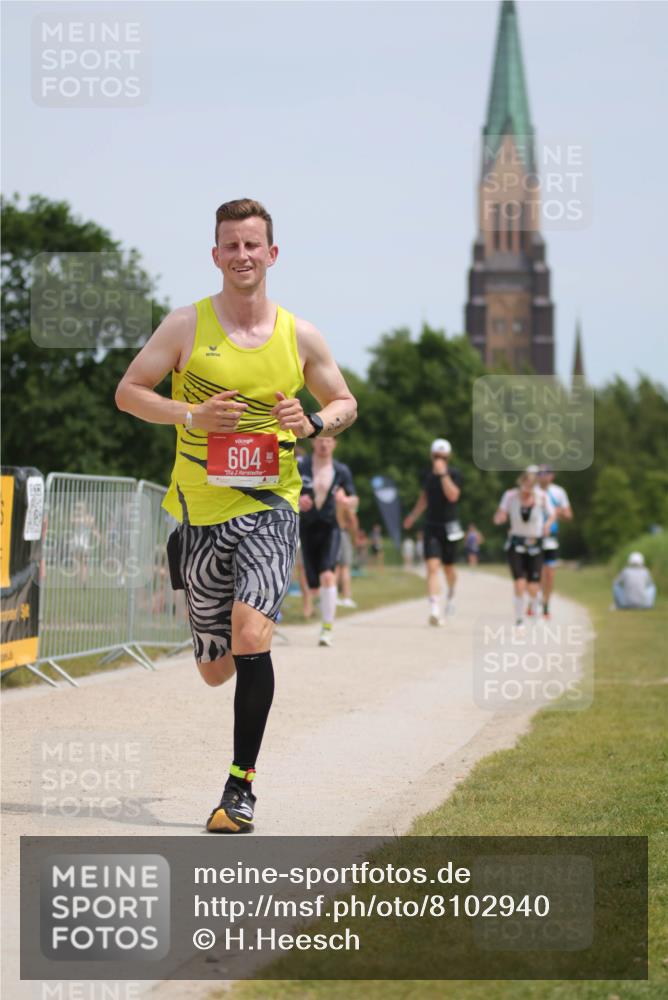 22.06.2025 - Viking Triathlon H.Heesch http://msf.ph/oto/8102940 22.06.2025 13:20:49 Laufen 526, 603, 604 meine-sportfotos.de