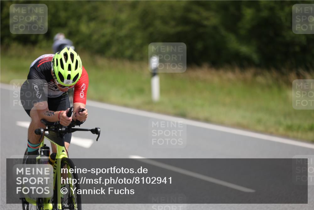 22.06.2025 - Viking Triathlon Yannick Fuchs http://msf.ph/oto/8102941 22.06.2025 12:05:53 Radfahren 20, 88, 265, 387, 425, 637 meine-sportfotos.de