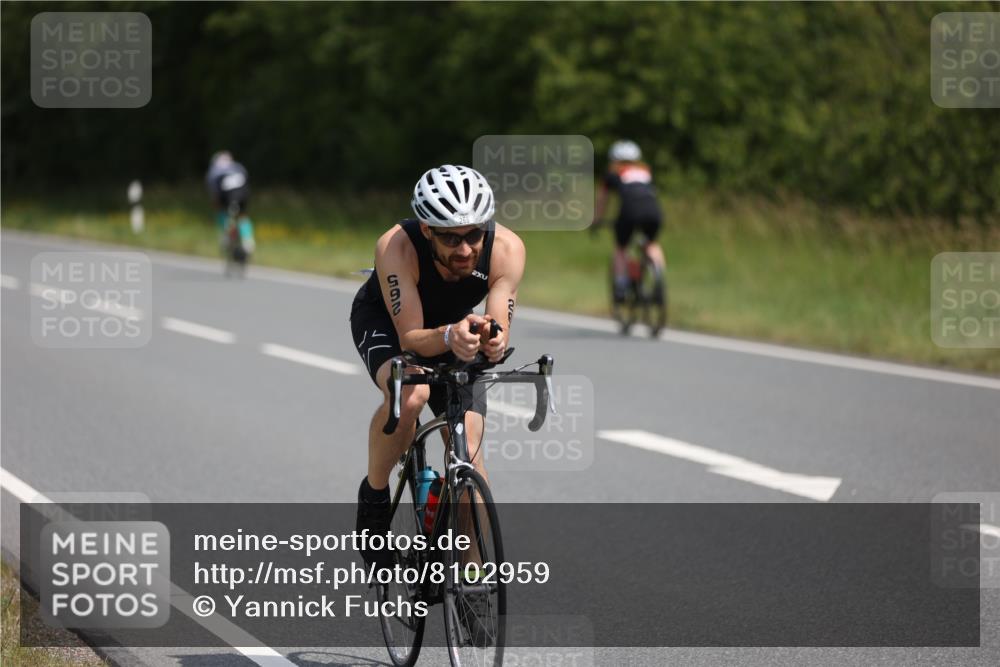 22.06.2025 - Viking Triathlon Yannick Fuchs http://msf.ph/oto/8102959 22.06.2025 12:05:55 Radfahren 20, 88, 177, 265, 304, 387, 425, 456 meine-sportfotos.de