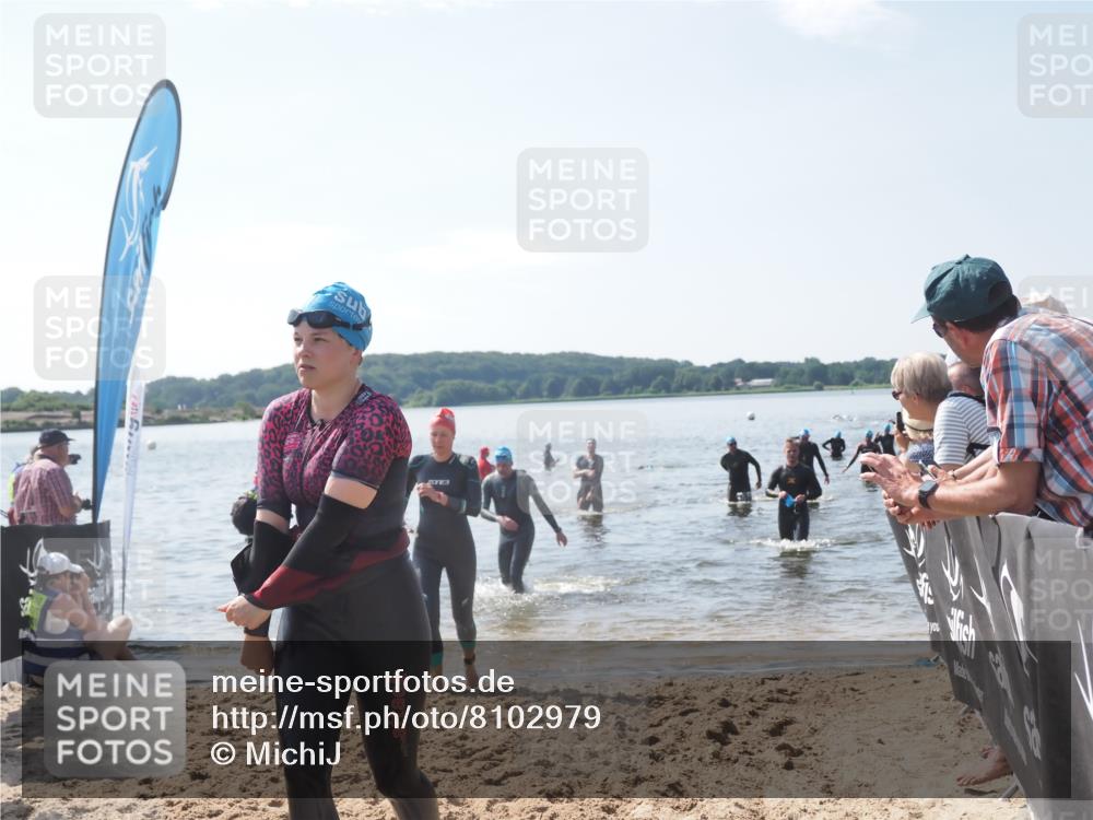 22.06.2025 - Viking Triathlon MichiJ http://msf.ph/oto/8102979 22.06.2025 10:46:17 Schwimmen 121, 144, 213, 225, 406, 525, 647 meine-sportfotos.de