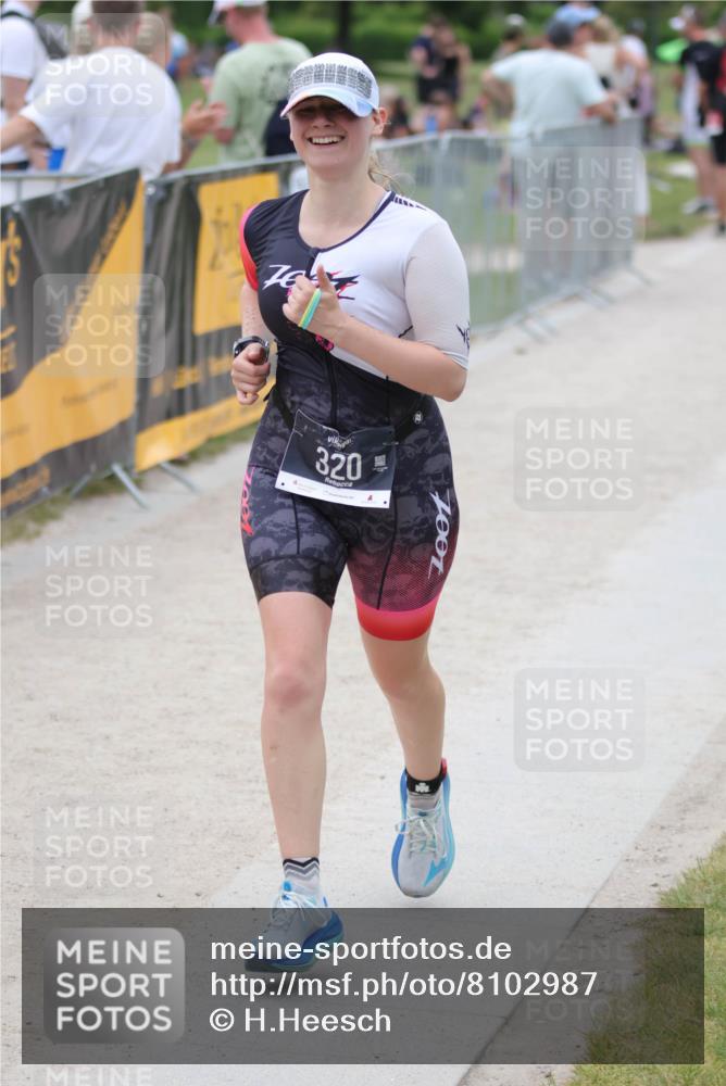 22.06.2025 - Viking Triathlon H.Heesch http://msf.ph/oto/8102987 22.06.2025 15:50:16 Laufen 249, 320 meine-sportfotos.de