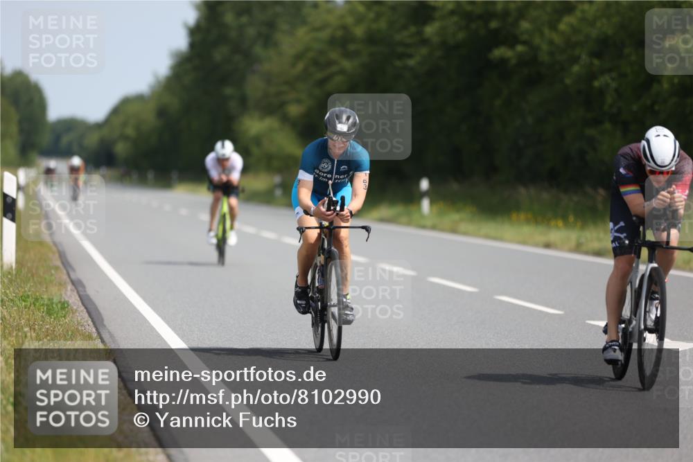 22.06.2025 - Viking Triathlon Yannick Fuchs http://msf.ph/oto/8102990 22.06.2025 11:26:50 Radfahren 59, 163, 176, 248, 357, 386, 415, 485 meine-sportfotos.de