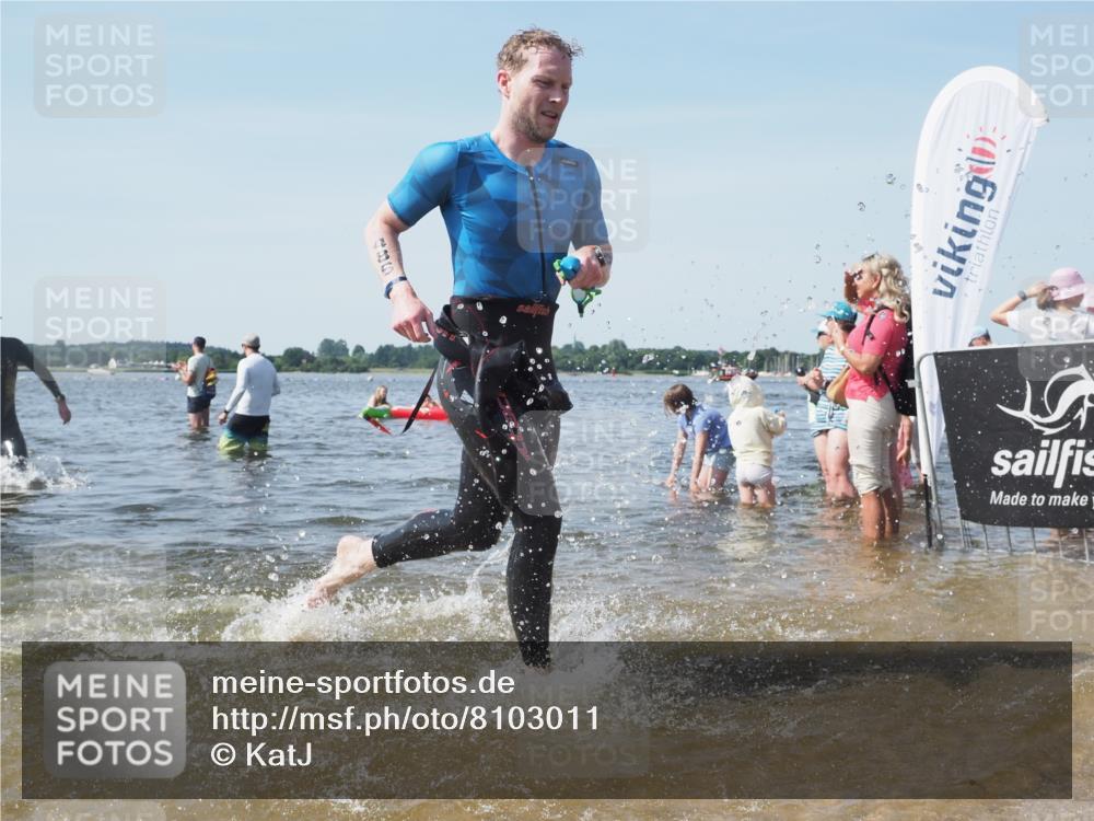 22.06.2025 - Viking Triathlon KatJ http://msf.ph/oto/8103011 22.06.2025 10:34:30 Schwimmen 247, 294, 306, 341, 366, 430, 486, 520, 546 meine-sportfotos.de