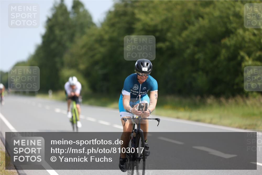 22.06.2025 - Viking Triathlon Yannick Fuchs http://msf.ph/oto/8103017 22.06.2025 11:26:50 Radfahren 59, 163, 176, 248, 357, 386, 415, 485 meine-sportfotos.de