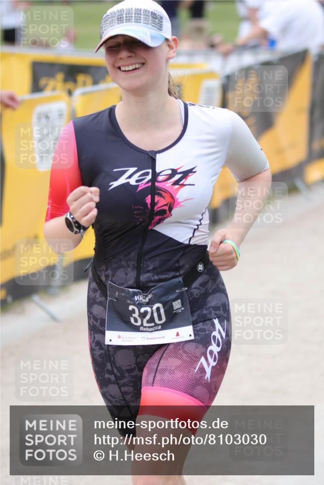 22.06.2025 - Viking Triathlon H.Heesch http://msf.ph/oto/8103030 22.06.2025 15:50:17 Laufen 249, 320 meine-sportfotos.de