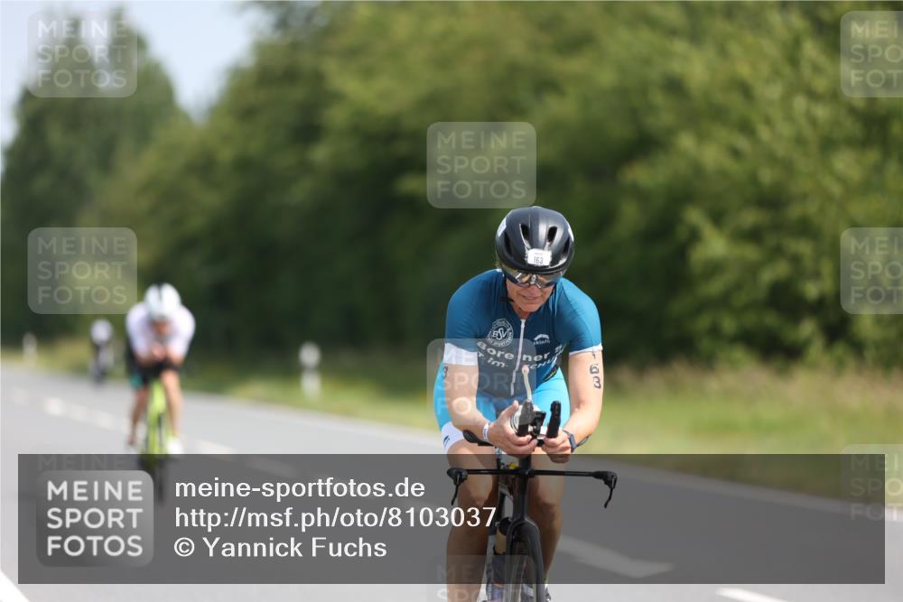 22.06.2025 - Viking Triathlon Yannick Fuchs http://msf.ph/oto/8103037 22.06.2025 11:26:51 Radfahren 59, 163, 176, 248, 357, 386, 415, 485 meine-sportfotos.de