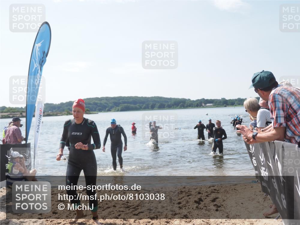 22.06.2025 - Viking Triathlon MichiJ http://msf.ph/oto/8103038 22.06.2025 10:46:19 Schwimmen 121, 144, 213, 225, 406, 647 meine-sportfotos.de