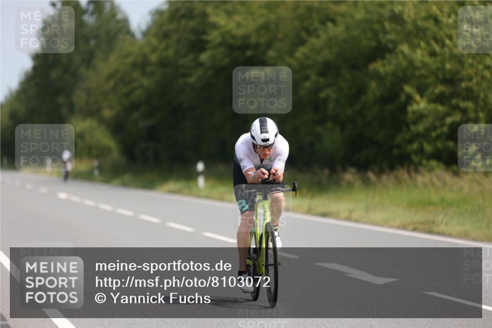 22.06.2025 - Viking Triathlon Yannick Fuchs http://msf.ph/oto/8103072 22.06.2025 11:26:52 Radfahren 59, 145, 163, 176, 248, 357, 386, 415, 485 meine-sportfotos.de