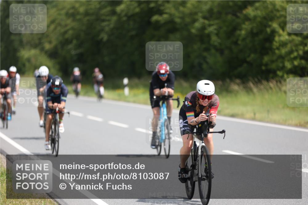 22.06.2025 - Viking Triathlon Yannick Fuchs http://msf.ph/oto/8103087 22.06.2025 12:06:01 Radfahren 70, 88, 134, 177, 300, 304, 323, 447, 456 meine-sportfotos.de