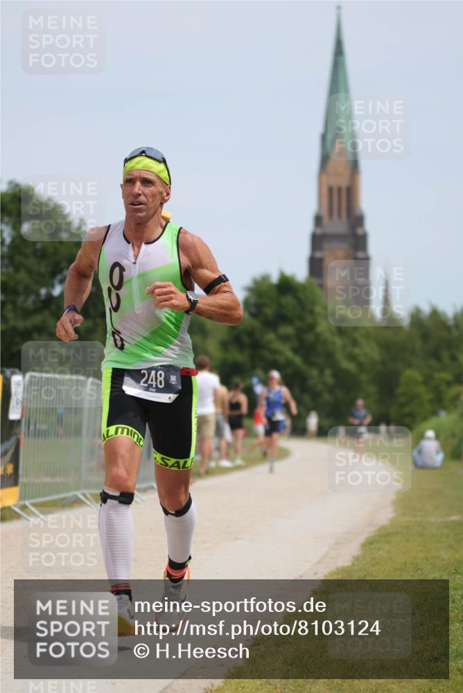 22.06.2025 - Viking Triathlon H.Heesch http://msf.ph/oto/8103124 22.06.2025 13:21:12 Laufen 248, 286 meine-sportfotos.de
