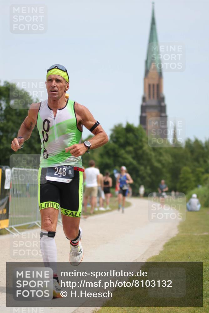 22.06.2025 - Viking Triathlon H.Heesch http://msf.ph/oto/8103132 22.06.2025 13:21:12 Laufen 248, 286 meine-sportfotos.de