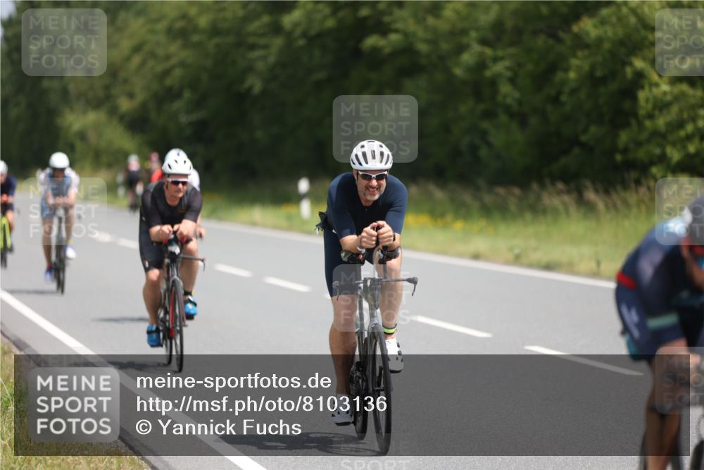 22.06.2025 - Viking Triathlon Yannick Fuchs http://msf.ph/oto/8103136 22.06.2025 12:06:03 Radfahren 70, 88, 134, 177, 208, 300, 304, 323, 447, 456 meine-sportfotos.de