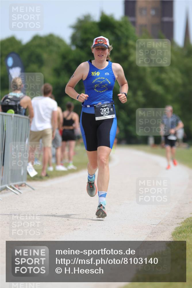 22.06.2025 - Viking Triathlon H.Heesch http://msf.ph/oto/8103140 22.06.2025 13:21:18 Laufen 383 meine-sportfotos.de