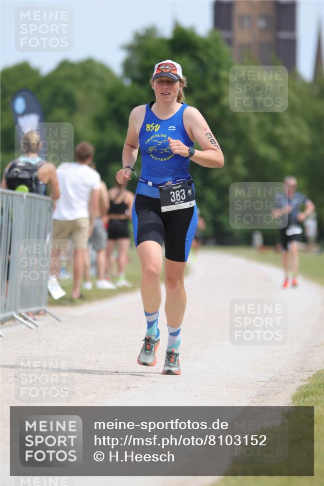 22.06.2025 - Viking Triathlon H.Heesch http://msf.ph/oto/8103152 22.06.2025 13:21:18 Laufen 383 meine-sportfotos.de