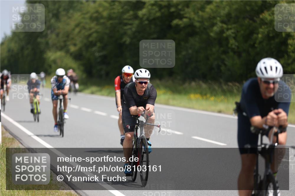 22.06.2025 - Viking Triathlon Yannick Fuchs http://msf.ph/oto/8103161 22.06.2025 12:06:04 Radfahren 70, 88, 134, 177, 208, 300, 304, 323, 447, 456 meine-sportfotos.de