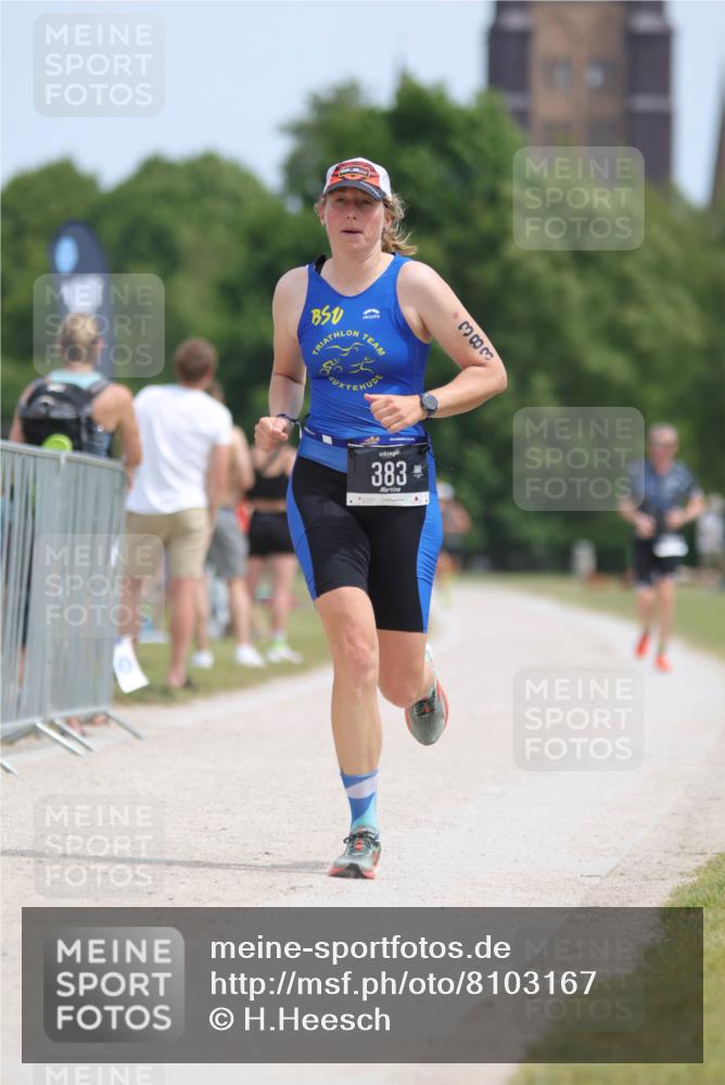 22.06.2025 - Viking Triathlon H.Heesch http://msf.ph/oto/8103167 22.06.2025 13:21:18 Laufen 383 meine-sportfotos.de