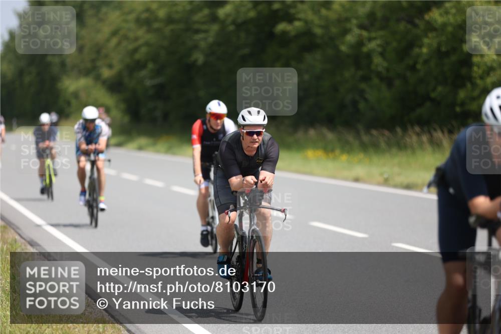22.06.2025 - Viking Triathlon Yannick Fuchs http://msf.ph/oto/8103170 22.06.2025 12:06:04 Radfahren 70, 88, 134, 177, 208, 300, 304, 323, 447, 456 meine-sportfotos.de