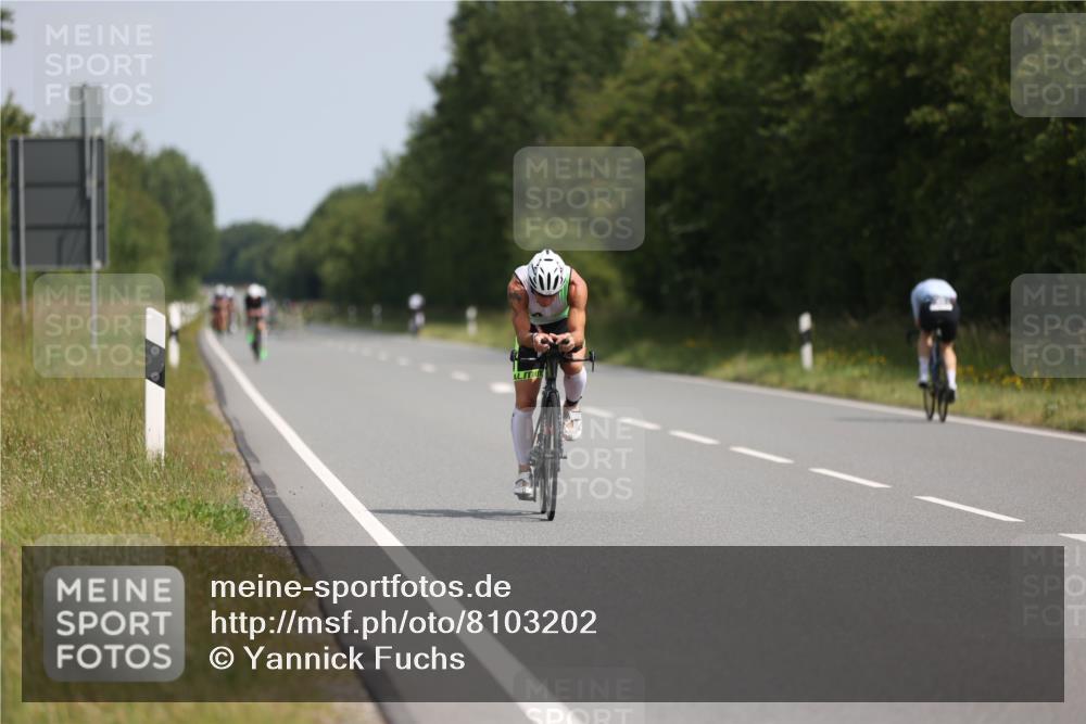 22.06.2025 - Viking Triathlon Yannick Fuchs http://msf.ph/oto/8103202 22.06.2025 11:26:57 Radfahren 145, 167, 176, 248, 368, 386, 485 meine-sportfotos.de