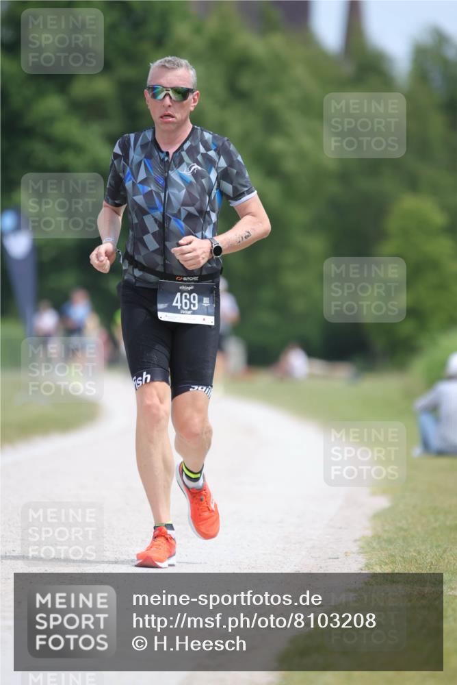 22.06.2025 - Viking Triathlon H.Heesch http://msf.ph/oto/8103208 22.06.2025 13:21:28 Laufen 469 meine-sportfotos.de