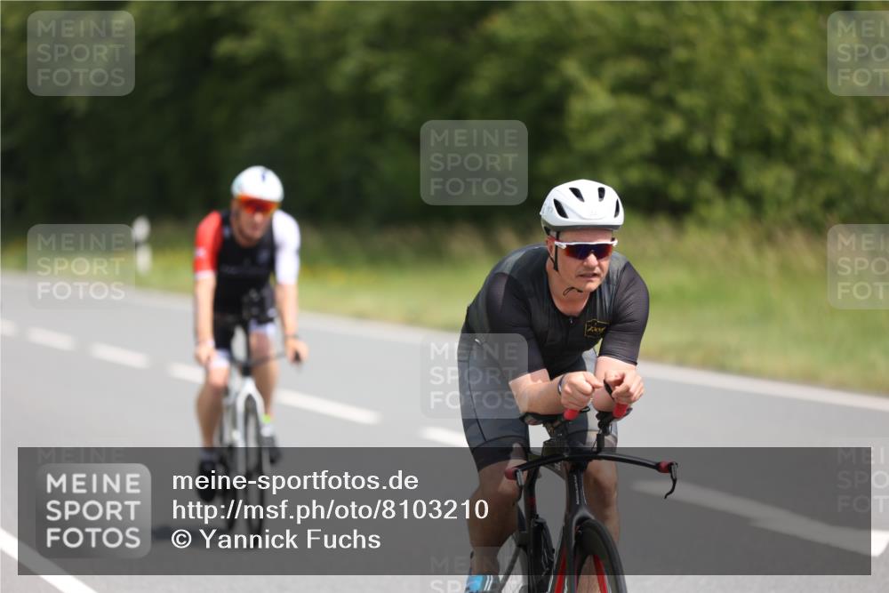 22.06.2025 - Viking Triathlon Yannick Fuchs http://msf.ph/oto/8103210 22.06.2025 12:06:05 Radfahren 70, 88, 134, 177, 208, 300, 304, 323, 447, 456 meine-sportfotos.de