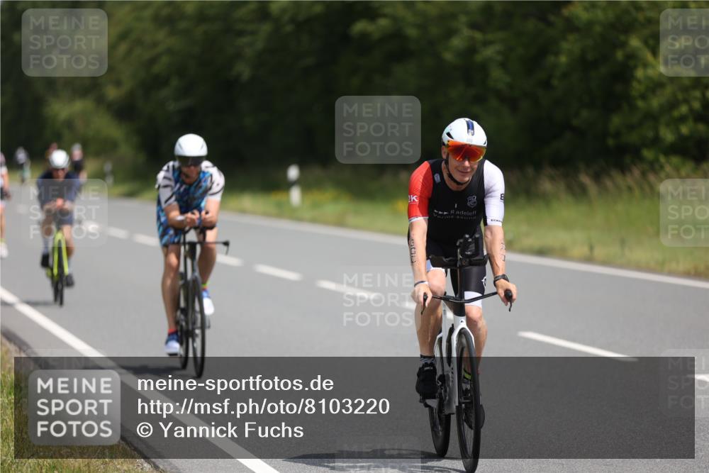 22.06.2025 - Viking Triathlon Yannick Fuchs http://msf.ph/oto/8103220 22.06.2025 12:06:06 Radfahren 70, 88, 134, 177, 208, 300, 304, 323, 447, 456 meine-sportfotos.de