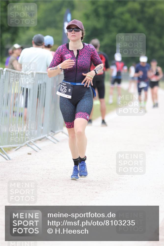 22.06.2025 - Viking Triathlon H.Heesch http://msf.ph/oto/8103235 22.06.2025 15:51:29 Laufen 525 meine-sportfotos.de