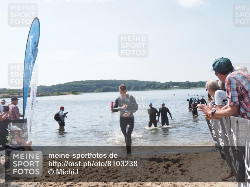 22.06.2025 - Viking Triathlon MichiJ http://msf.ph/oto/8103238 22.06.2025 10:46:25 Schwimmen 60, 121, 213, 225, 406 meine-sportfotos.de