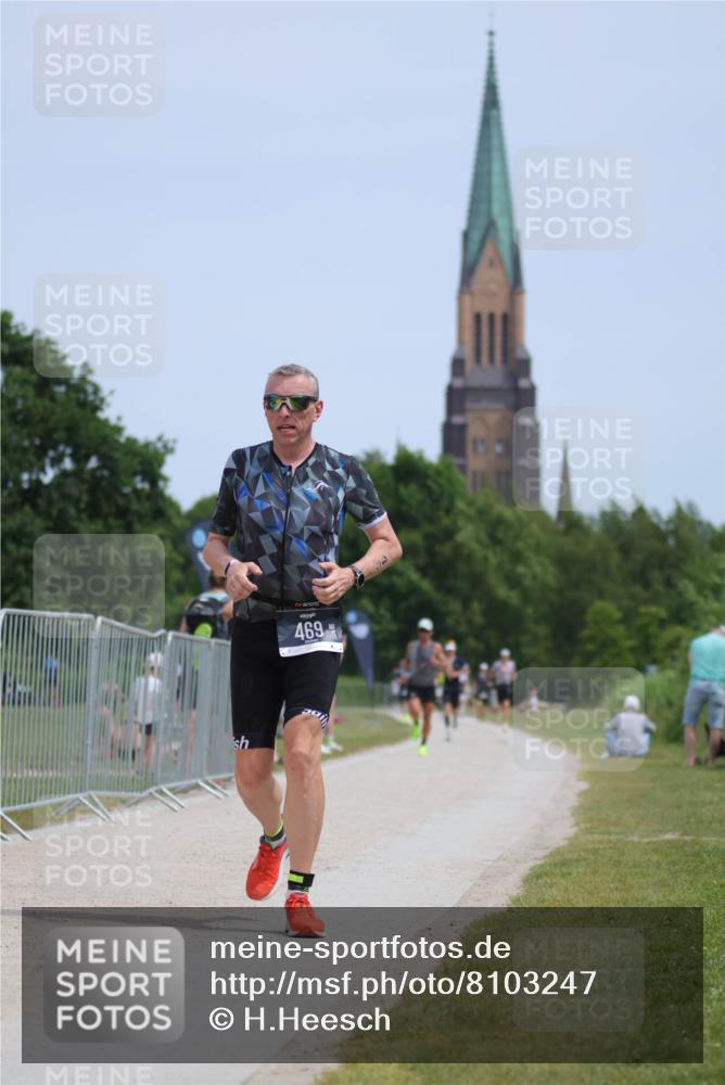 22.06.2025 - Viking Triathlon H.Heesch http://msf.ph/oto/8103247 22.06.2025 13:21:31 Laufen 469 meine-sportfotos.de