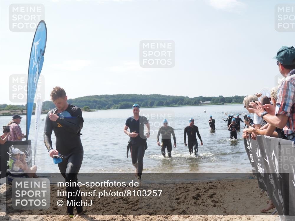 22.06.2025 - Viking Triathlon MichiJ http://msf.ph/oto/8103257 22.06.2025 10:46:27 Schwimmen 60, 213, 225, 333, 406, 479 meine-sportfotos.de