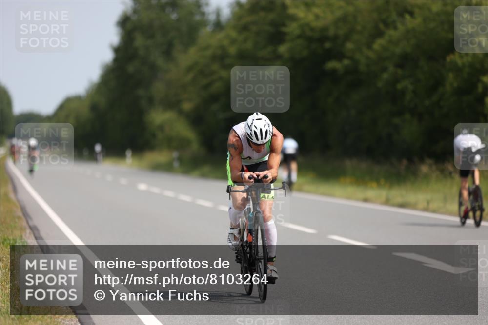 22.06.2025 - Viking Triathlon Yannick Fuchs http://msf.ph/oto/8103264 22.06.2025 11:26:58 Radfahren 145, 167, 176, 248, 368 meine-sportfotos.de