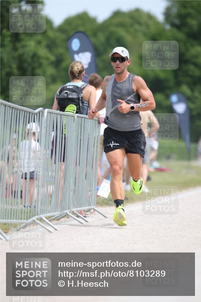 22.06.2025 - Viking Triathlon H.Heesch http://msf.ph/oto/8103289 22.06.2025 13:21:36 Laufen 469, 662 meine-sportfotos.de