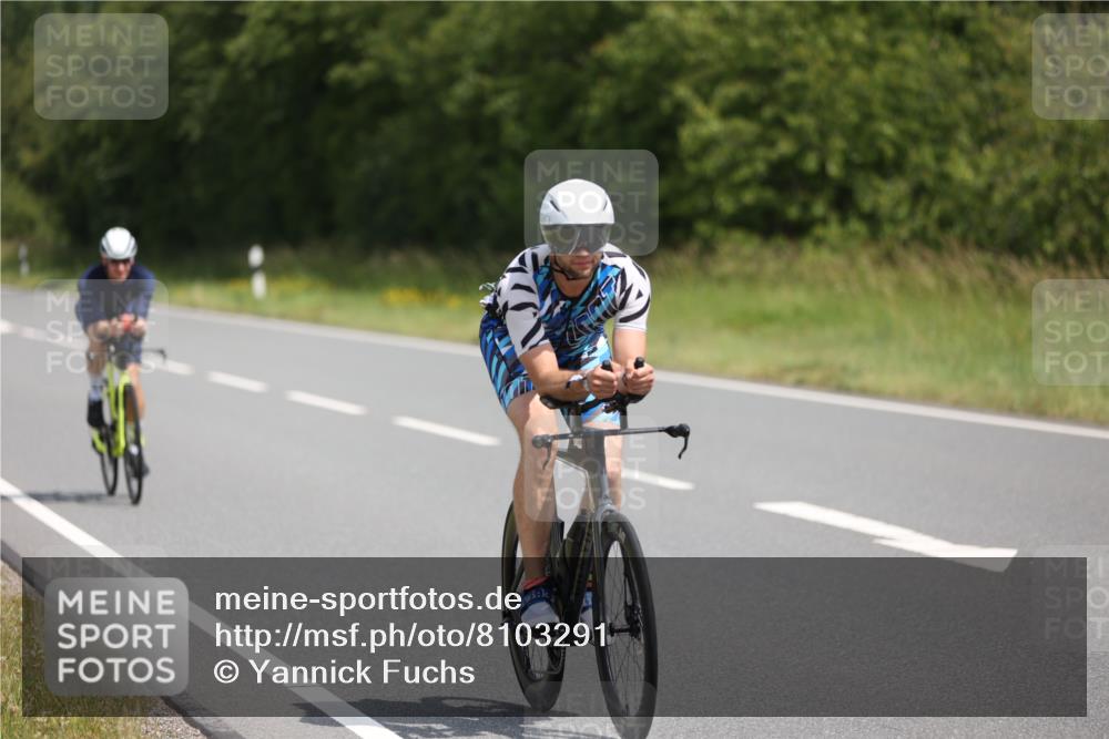 22.06.2025 - Viking Triathlon Yannick Fuchs http://msf.ph/oto/8103291 22.06.2025 12:06:07 Radfahren 70, 74, 88, 134, 177, 208, 300, 304, 323, 447, 456 meine-sportfotos.de