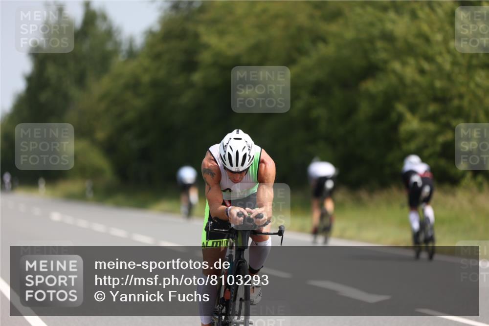 22.06.2025 - Viking Triathlon Yannick Fuchs http://msf.ph/oto/8103293 22.06.2025 11:26:59 Radfahren 145, 167, 248, 368 meine-sportfotos.de