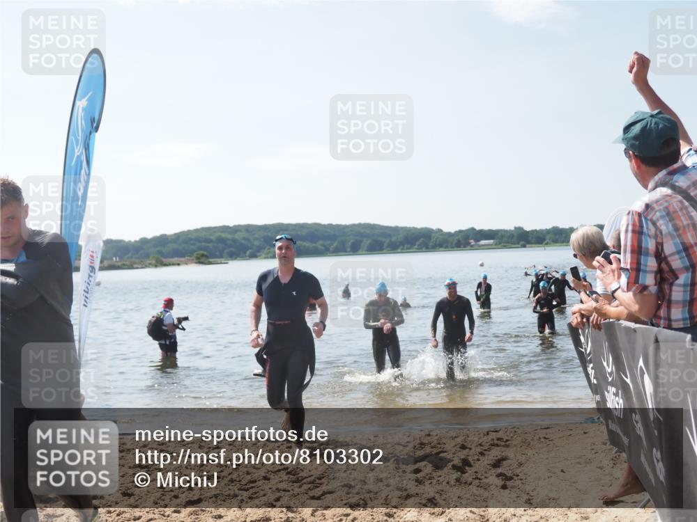 22.06.2025 - Viking Triathlon MichiJ http://msf.ph/oto/8103302 22.06.2025 10:46:28 Schwimmen 60, 143, 213, 225, 333, 406, 479 meine-sportfotos.de