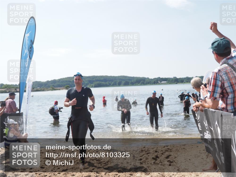 22.06.2025 - Viking Triathlon MichiJ http://msf.ph/oto/8103325 22.06.2025 10:46:28 Schwimmen 60, 143, 213, 225, 333, 406, 479 meine-sportfotos.de