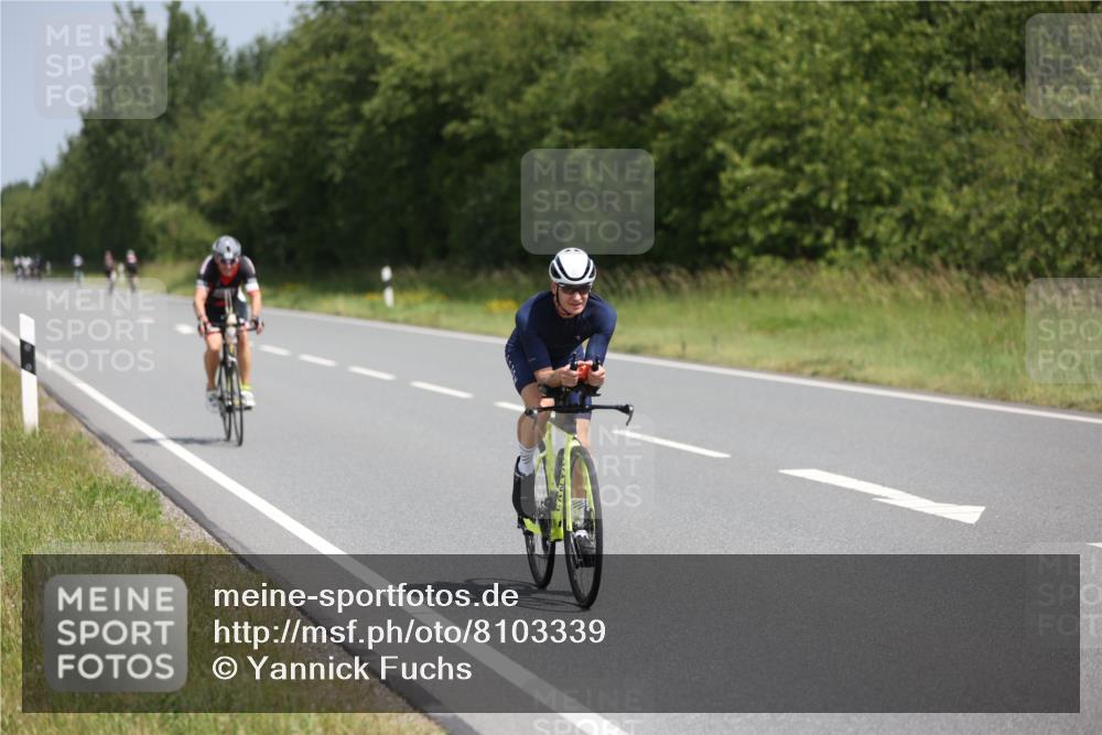 22.06.2025 - Viking Triathlon Yannick Fuchs http://msf.ph/oto/8103339 22.06.2025 12:06:08 Radfahren 70, 74, 134, 177, 208, 300, 304, 323, 447, 456 meine-sportfotos.de
