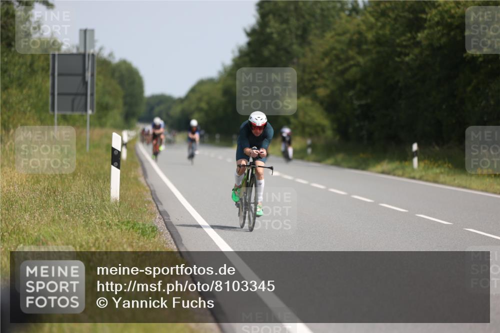 22.06.2025 - Viking Triathlon Yannick Fuchs http://msf.ph/oto/8103345 22.06.2025 11:27:05 Radfahren 145, 167, 253, 368, 437 meine-sportfotos.de