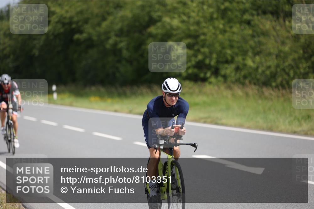 22.06.2025 - Viking Triathlon Yannick Fuchs http://msf.ph/oto/8103351 22.06.2025 12:06:09 Radfahren 70, 74, 134, 208, 300, 323, 447, 456 meine-sportfotos.de