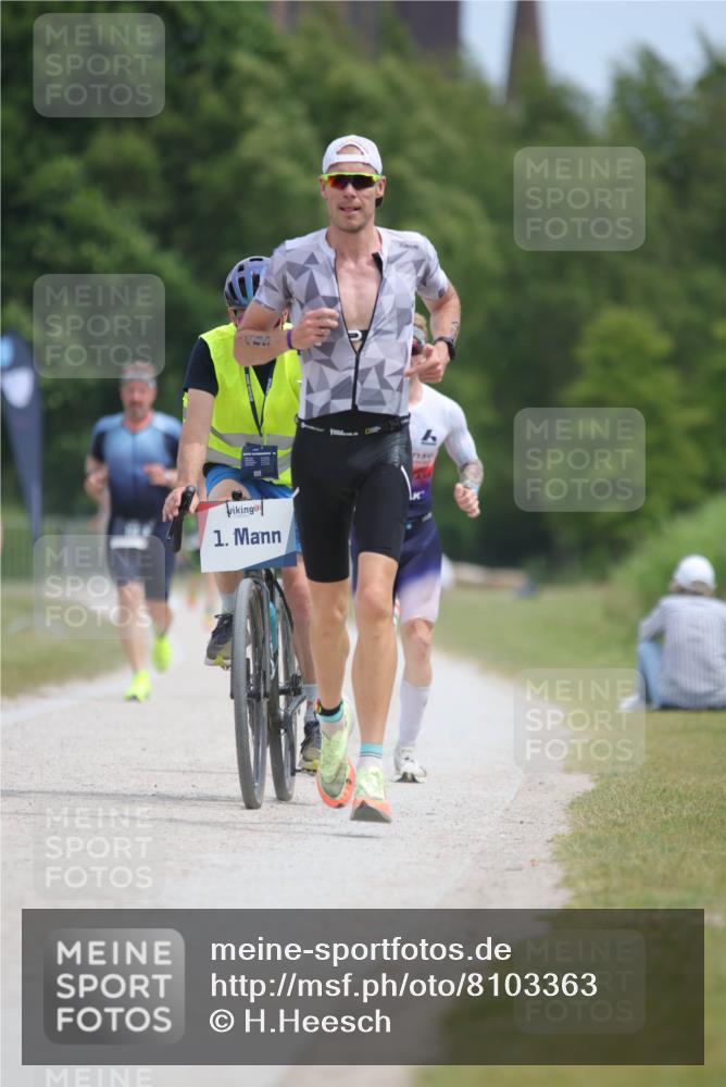 22.06.2025 - Viking Triathlon H.Heesch http://msf.ph/oto/8103363 22.06.2025 13:21:48 Laufen 4, 485, 544 meine-sportfotos.de