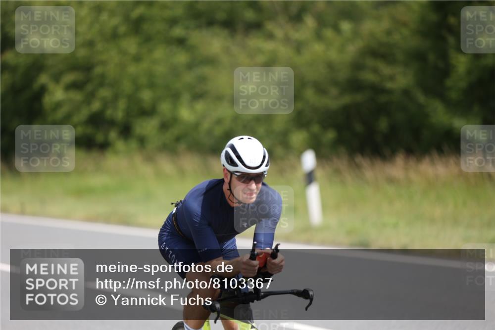 22.06.2025 - Viking Triathlon Yannick Fuchs http://msf.ph/oto/8103367 22.06.2025 12:06:09 Radfahren 70, 74, 134, 208, 300, 323, 447, 456 meine-sportfotos.de
