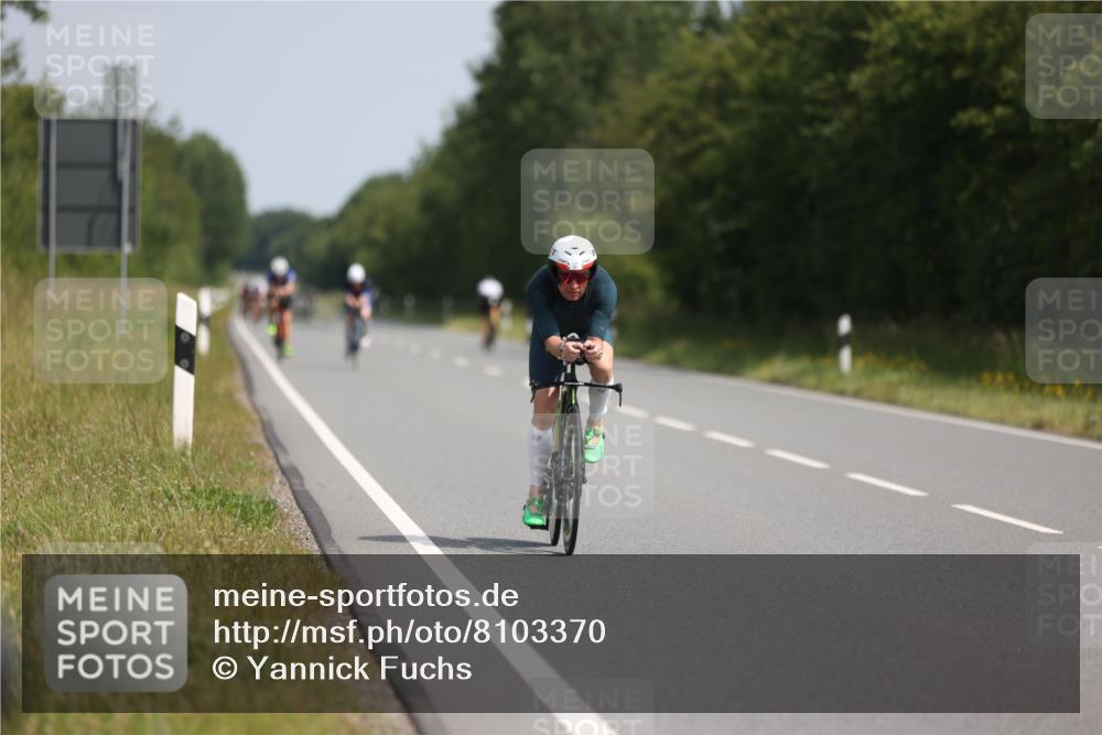 22.06.2025 - Viking Triathlon Yannick Fuchs http://msf.ph/oto/8103370 22.06.2025 11:27:06 Radfahren 145, 167, 253, 368, 437 meine-sportfotos.de
