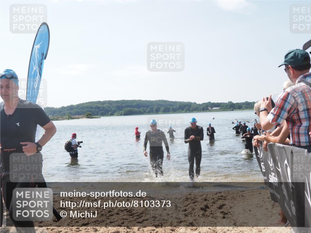 22.06.2025 - Viking Triathlon MichiJ http://msf.ph/oto/8103373 22.06.2025 10:46:30 Schwimmen 60, 143, 225, 333, 406, 479 meine-sportfotos.de